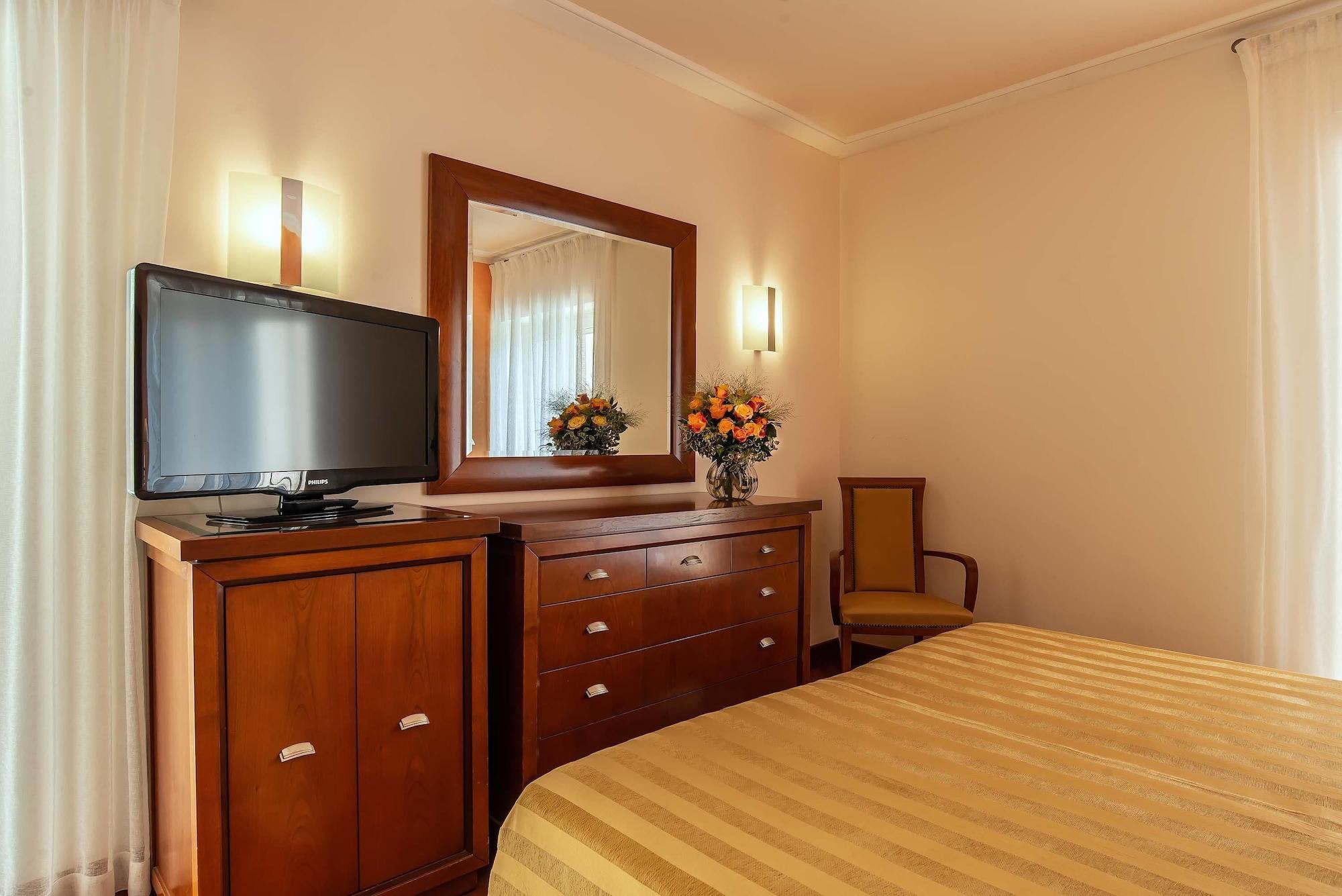 Versilia Palace Hotel Marina di Pietrasanta Bagian luar foto