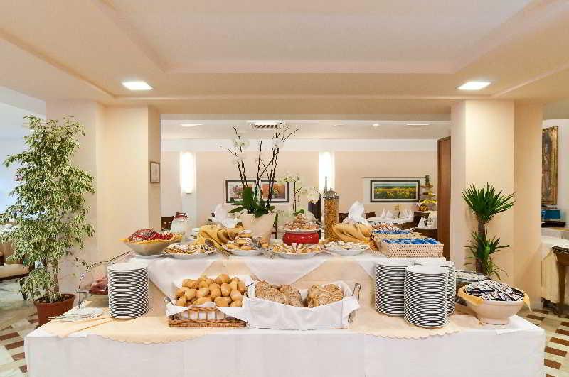 Versilia Palace Hotel Marina di Pietrasanta Bagian luar foto